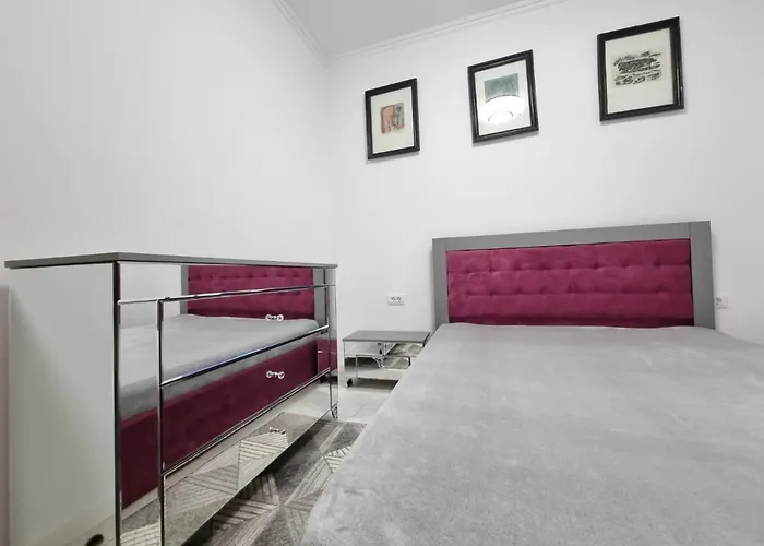 Faleza Nord Apartament De Lux Nou Pe Malul Marii